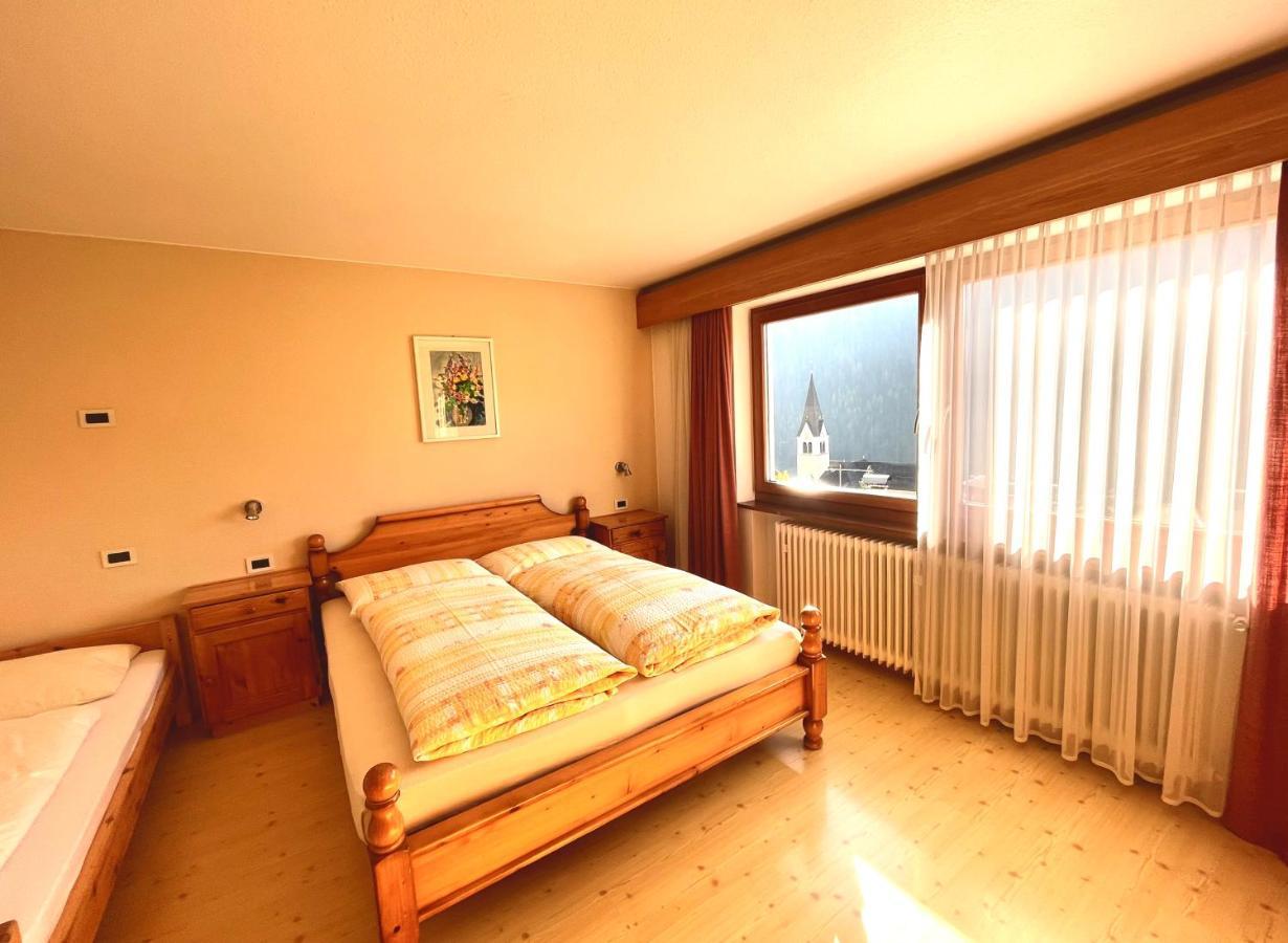 Aparthotel Ciasa De Zeno La Valle Esterno foto
